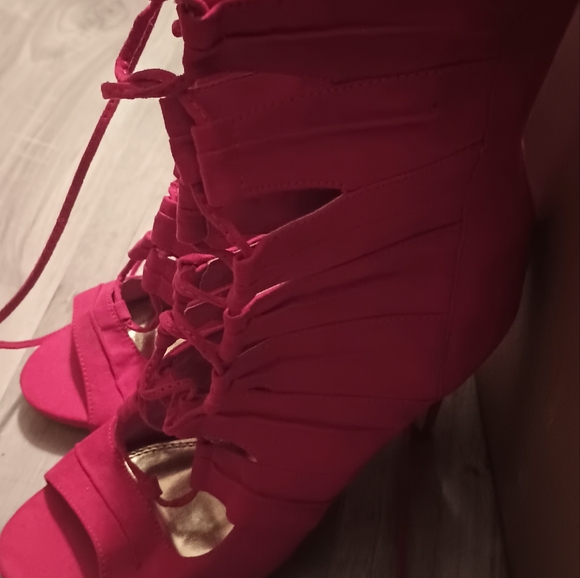 Liliana high heels red open toe sandals - Picture 2 of 9